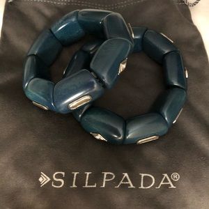 Polished Palms Stretch Bracelet